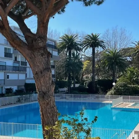 Daire 35m With Pool For Couple In Tropez *