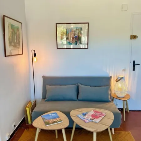 35m With Pool For Couple In Tropez Apartamento