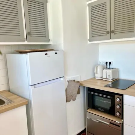 Lägenhet 35m With Pool For Couple In Tropez Saint-Tropez